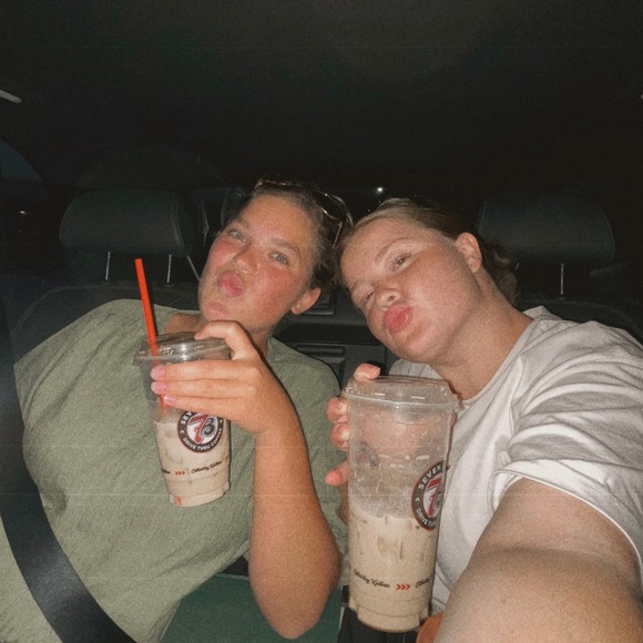 meet your posher✩☽✌︎︎➯ - Picture 7 of 9